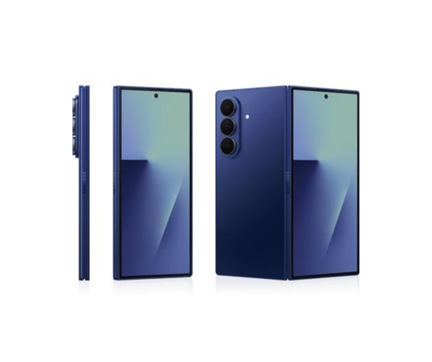 Galaxy Z Fold 7 and the Foldable Future: How Phones Are Learning to Work Like People Do